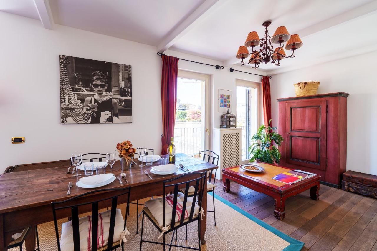 Apartment Montenapoleone-duomo Attico Di Lusso E Parcheggio Privato