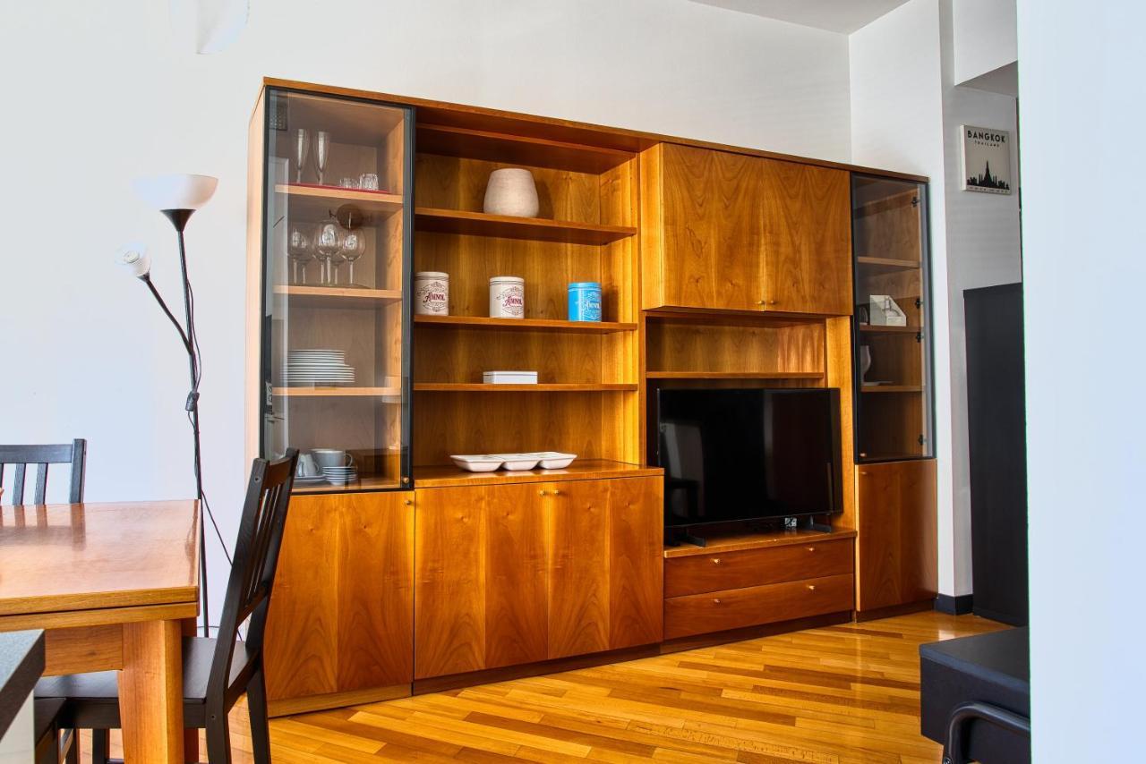 Joivy Attractive Flat Near Citylife Apartment