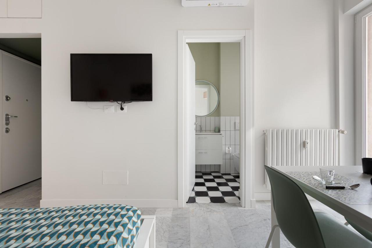 Comfy X2 - 1,1 Km Far From Iulm University! Apartment