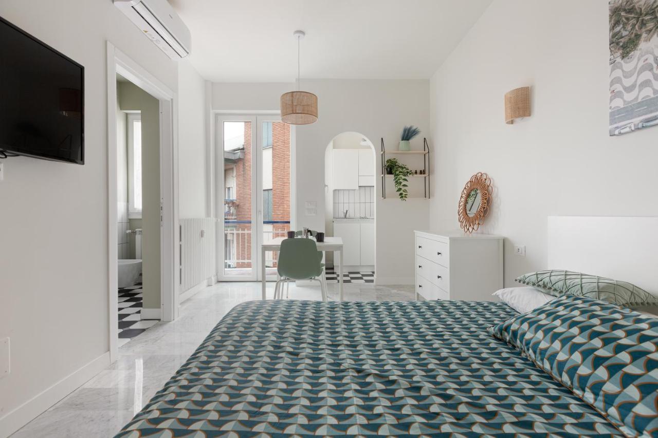 Comfy X2 - 1,1 Km Far From Iulm University! Apartment