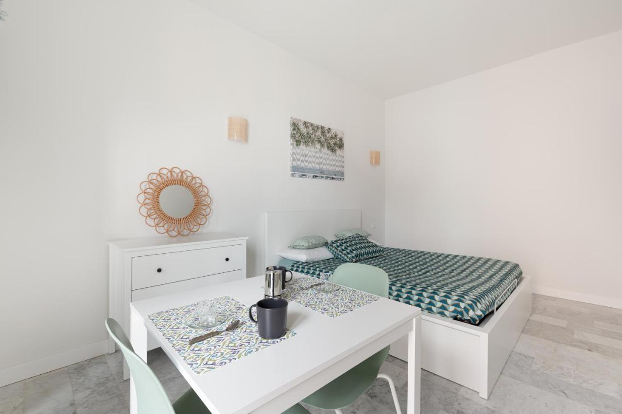 Comfy X2 - 1,1 Km Far From Iulm University! Apartment *