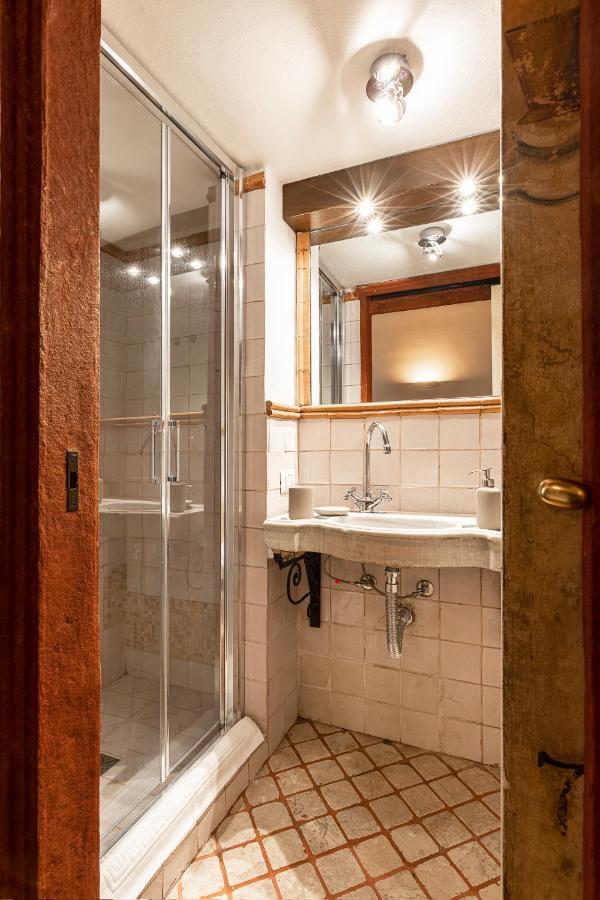 Cozy House In Naviglio Grande - Homy Apartamento