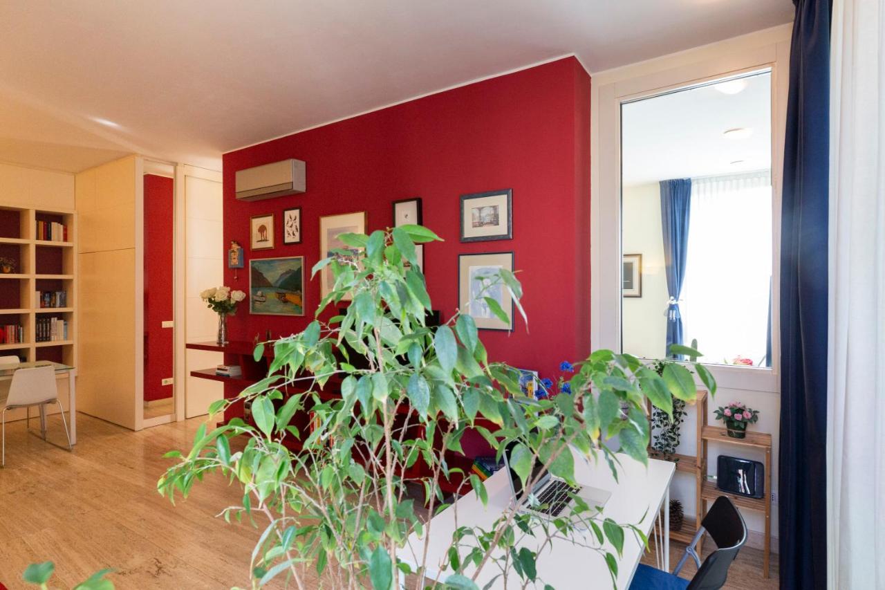 Twins - Tolstoj District Apartment Mailand