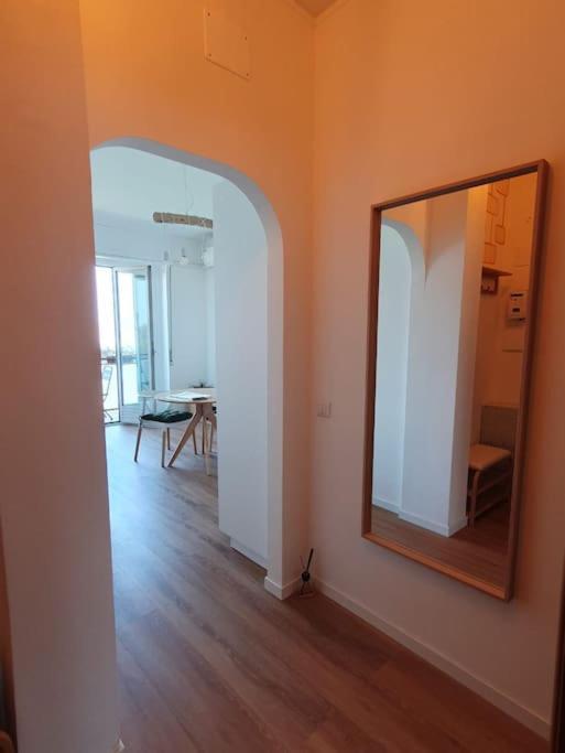 Sunhouse - Nuovo Accogliente Bilocale Apartment *