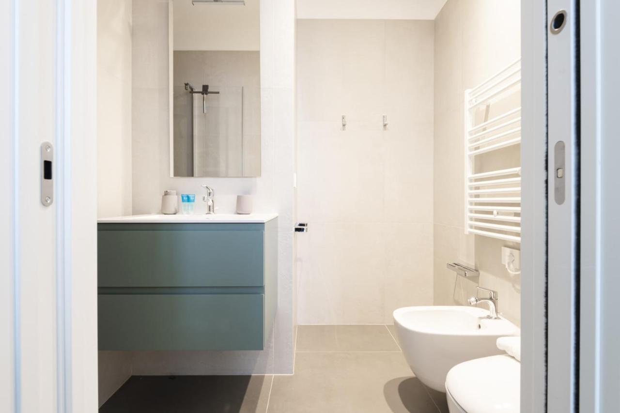 Easylife - Lussuosa Dimora Con Rooftop Condominiale Vista Duomo Milan