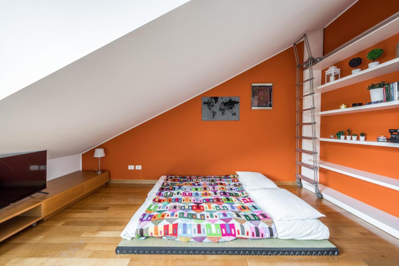 The Orange Attic - Navigli Area Apartment Mailand