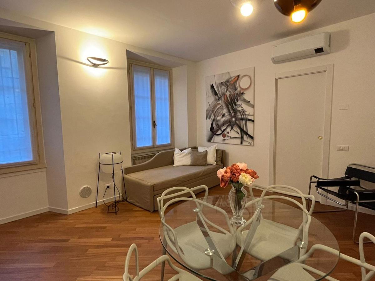 Casa Vercelli Delizioso Bilocale Moderno Nella Vecchia Apartment Mailand