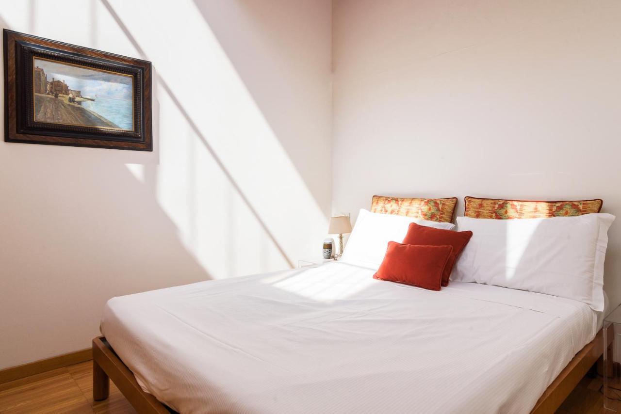 Quattro Passi Dalla Darsena Apartamento *