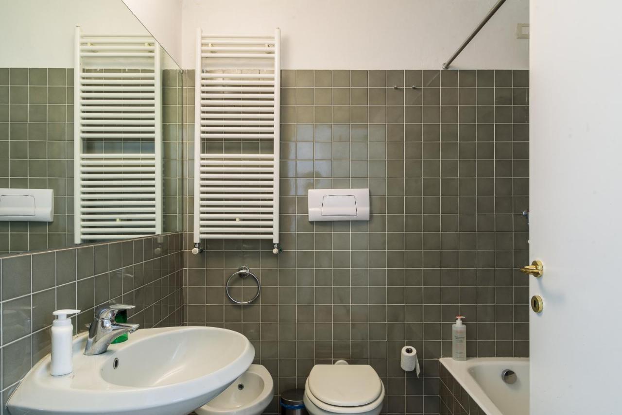 Quattro Passi Dalla Darsena Apartment