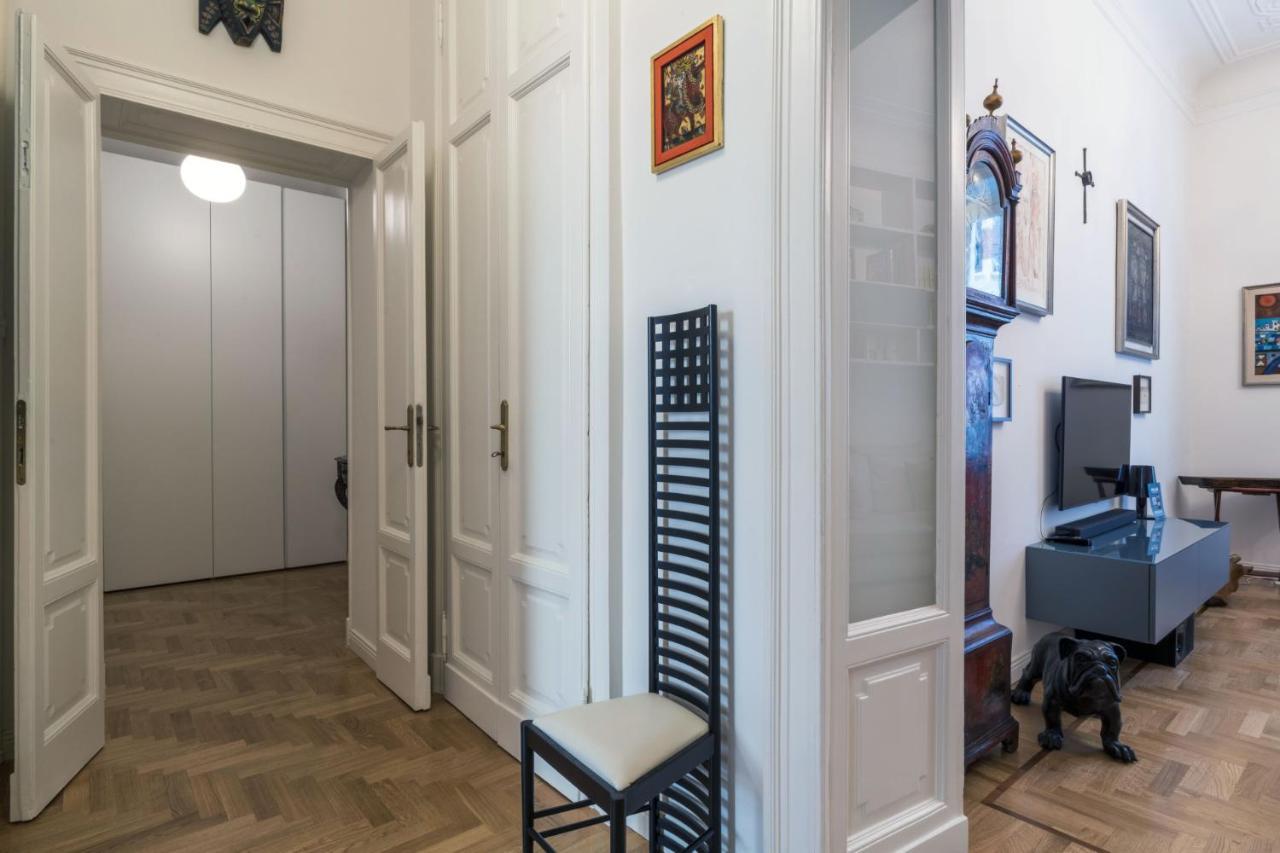 Easylife - Comoda Residenza Con Terrazzino Abitabile In Zona Sant Ambrogio