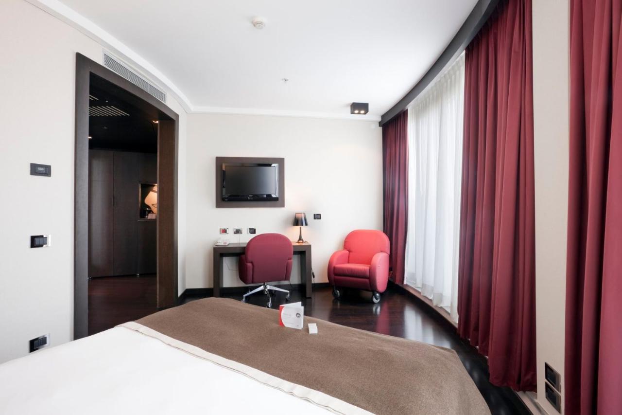 Crowne Plaza City By Ihg Hotel 4*