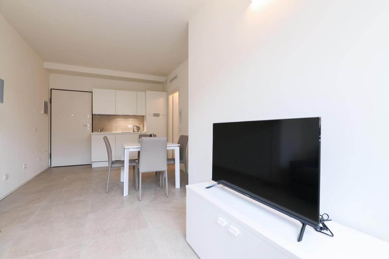 Apartment Contempora - Rosellini 5a Mailand