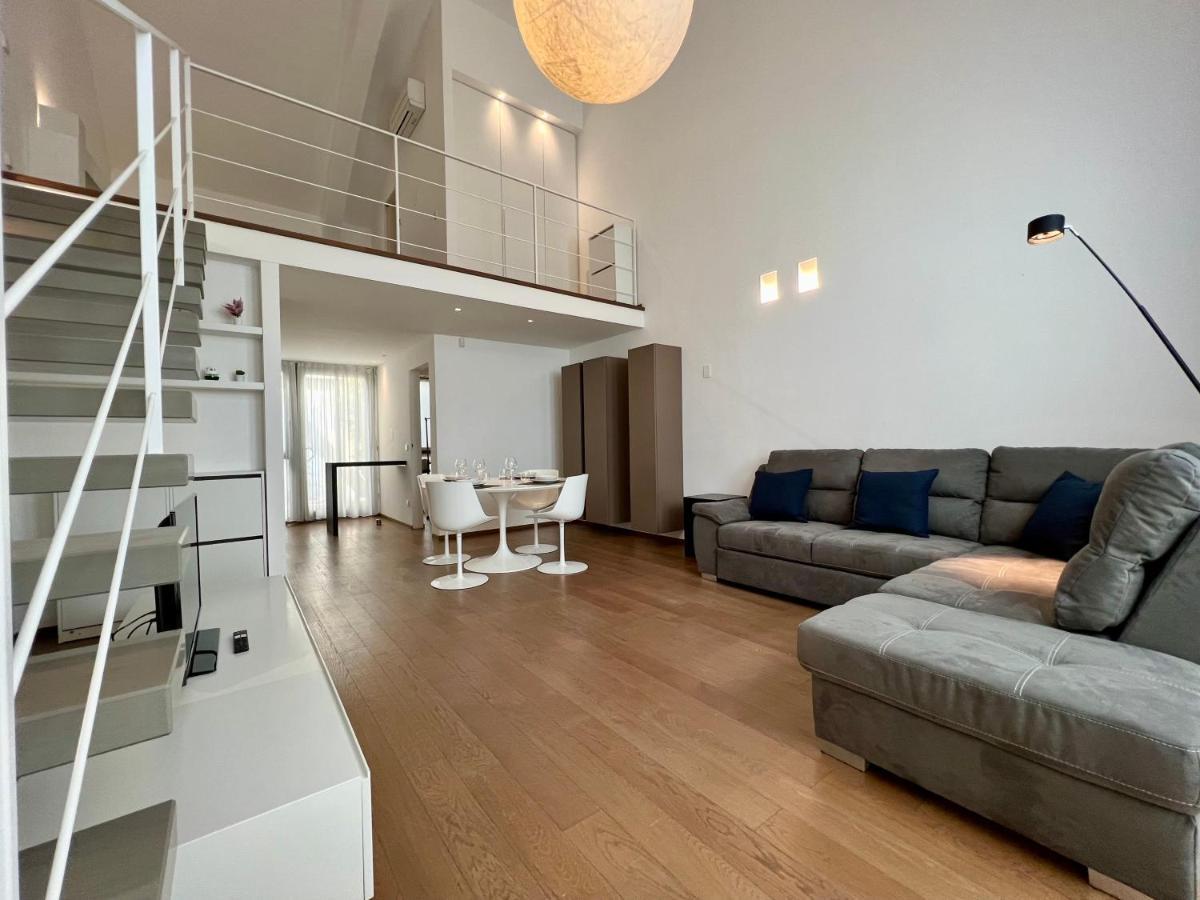 Modern Loft Apartamento Milão