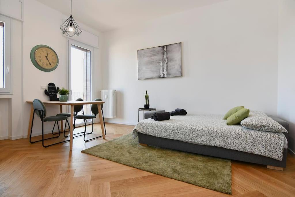 Apartamento Luminoso Bilocale Con Terrazzino