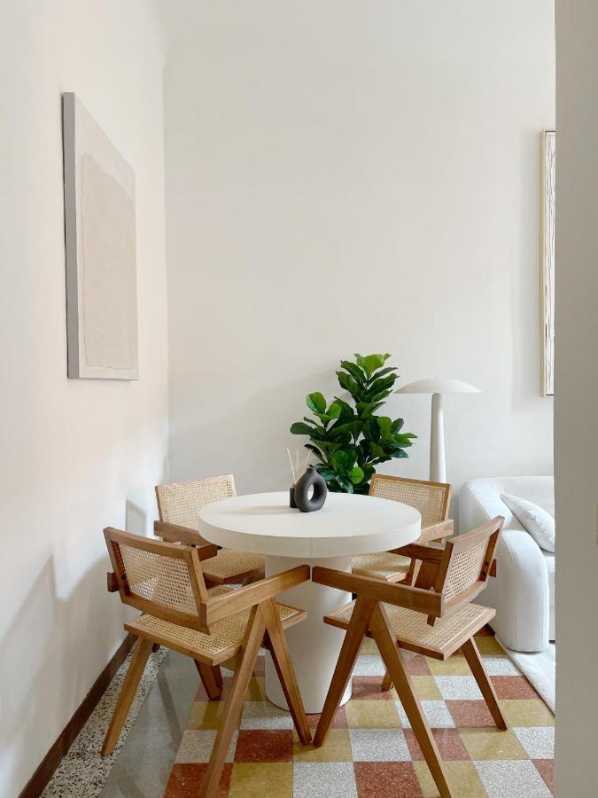 Casa Unica - Typical & Charming - Navigli Ii Apartment Milan