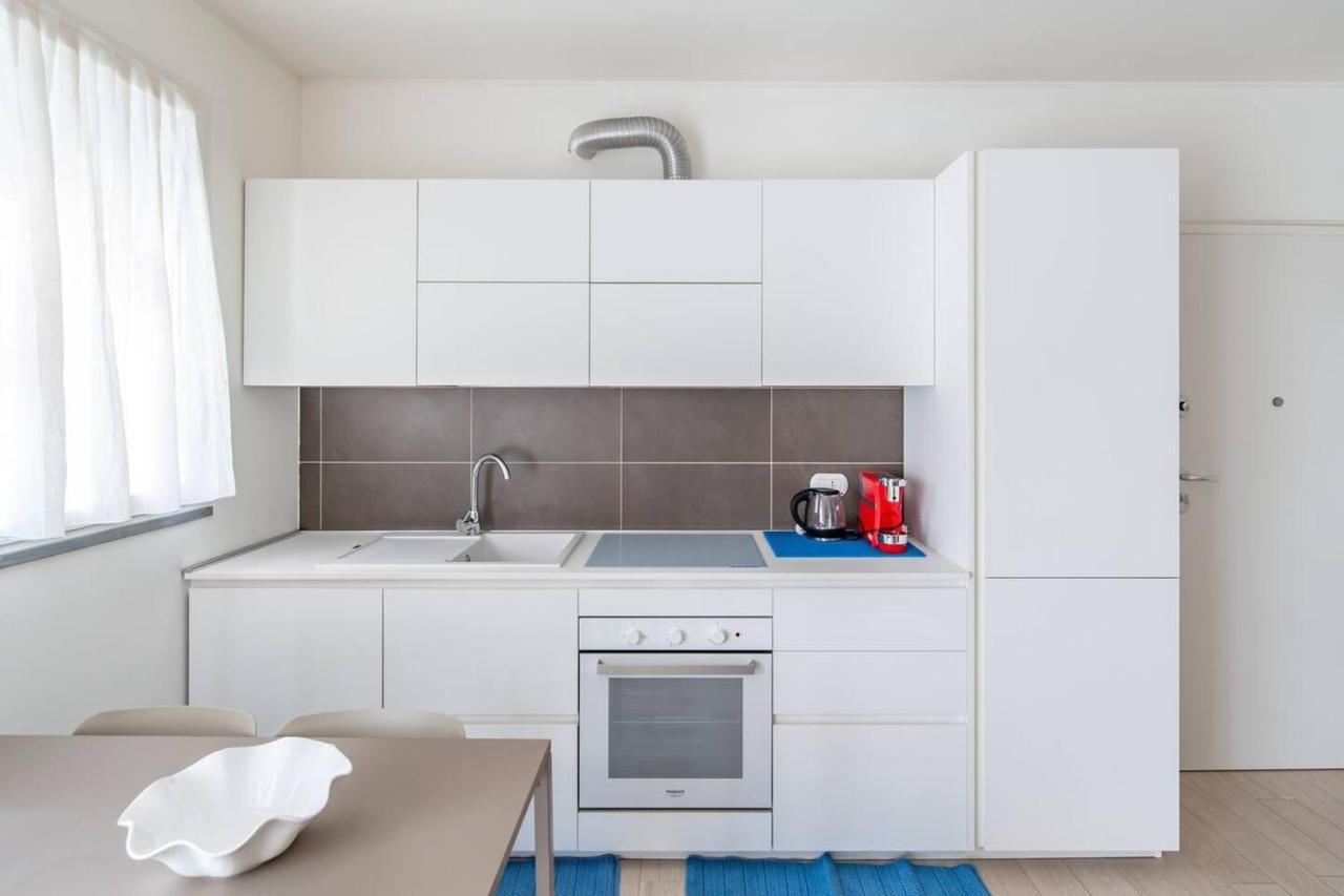 Easylife - Moderno Con Terrazzo In Paolo Sarpi Apartment