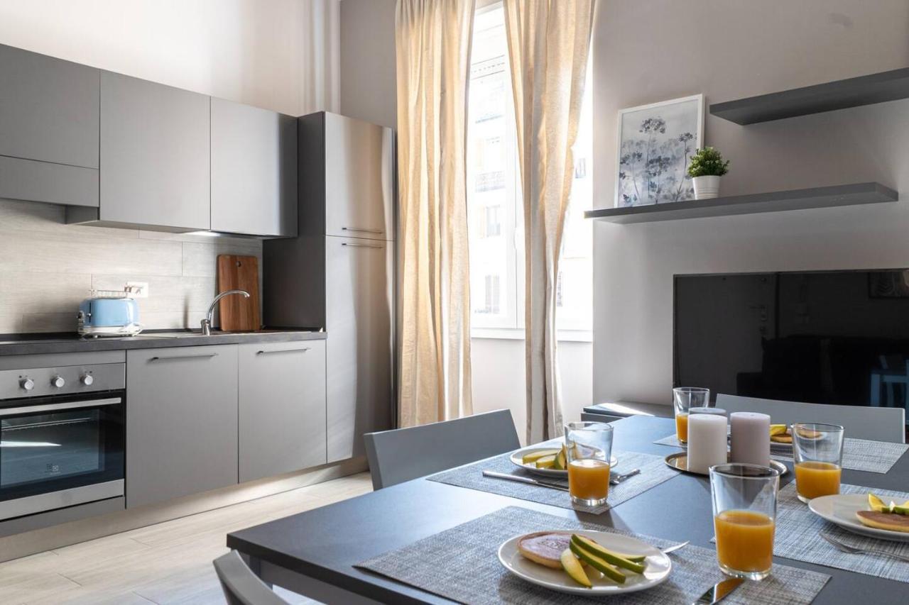 Apartamento Easylife - Accogliente Residenza A Due Passi Dal Duomo Milão