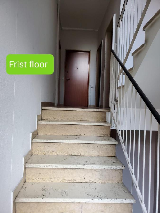 Grazioso Metro Vicinissima Facile Per Arrivare A Duomo Apartamento *