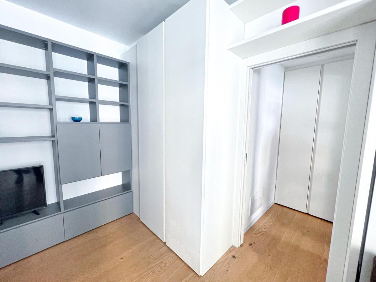 The Boutique Houses - Midtown Apartment *