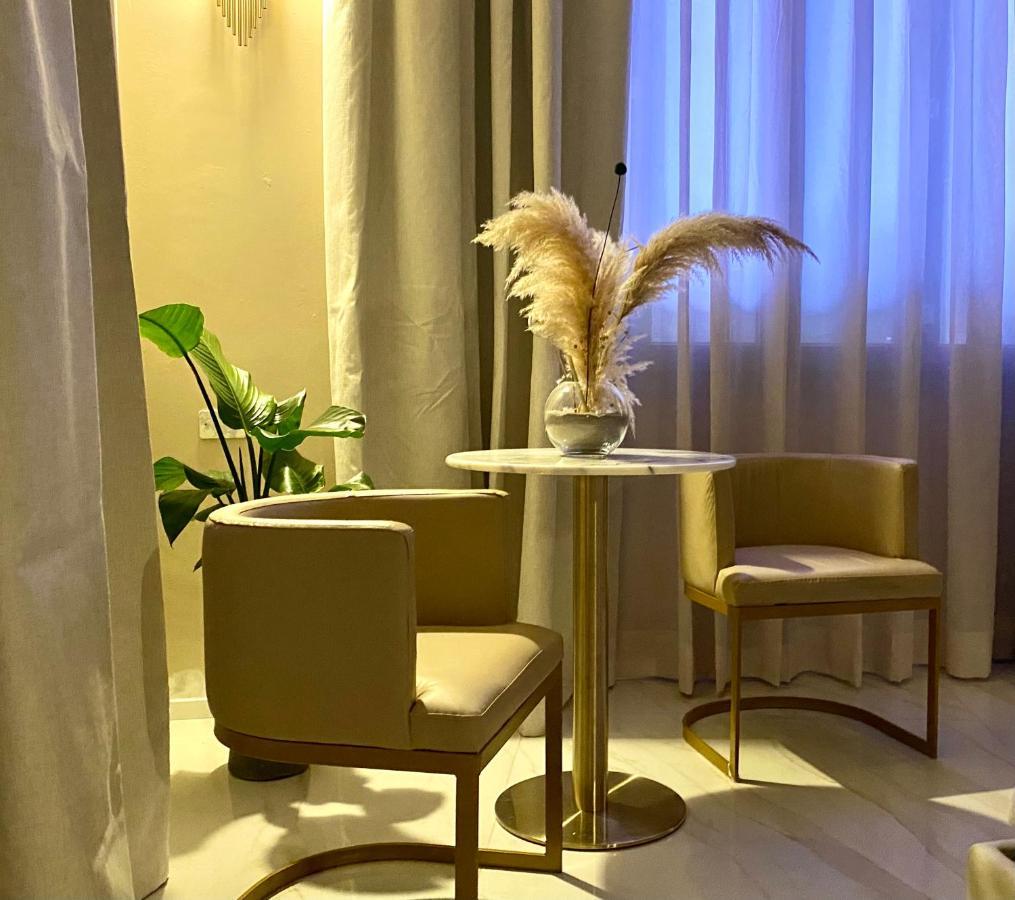 Intomilan Galleria Duomo I Boutique & Design Aparthotel