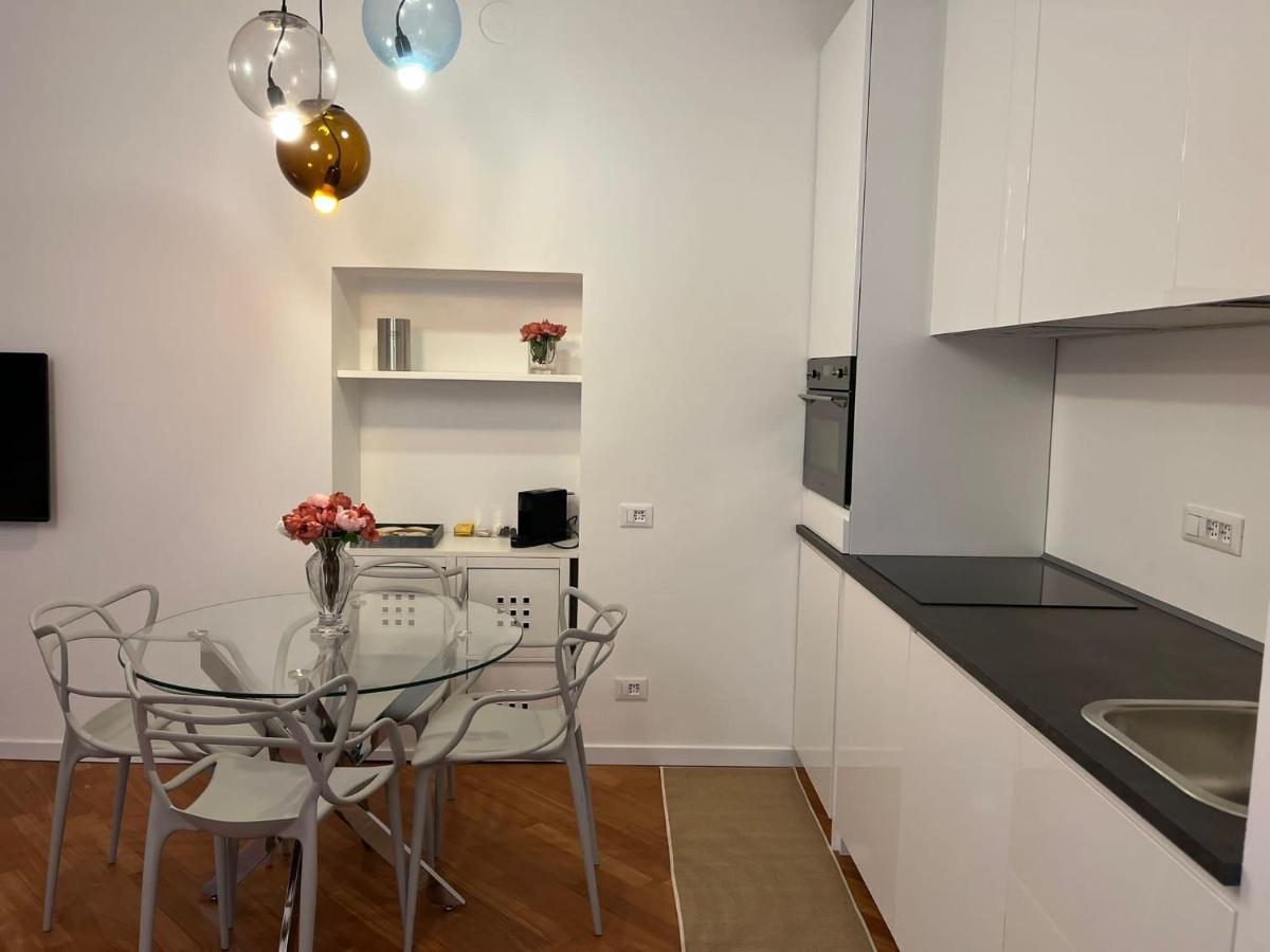 Apartment Casa Vercelli Delizioso Bilocale Moderno Nella Vecchia *