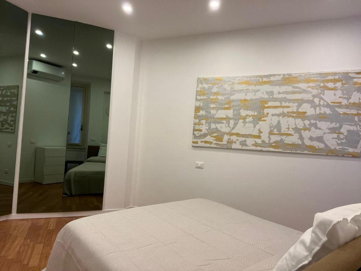 Apartment Casa Vercelli Delizioso Bilocale Moderno Nella Vecchia
