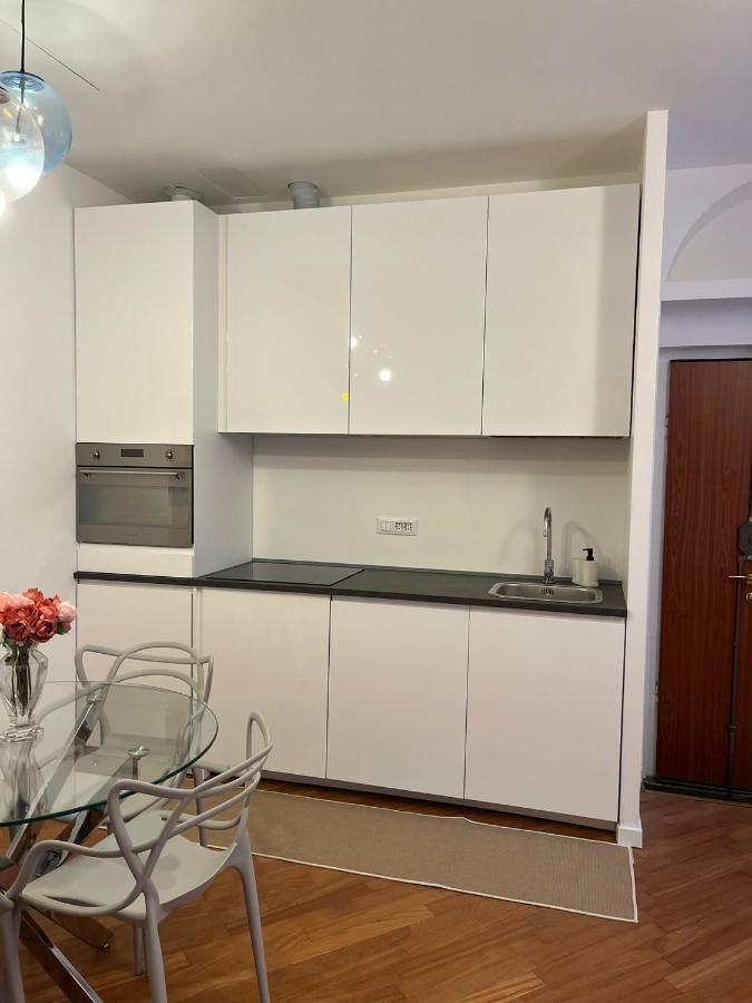 Casa Vercelli Delizioso Bilocale Moderno Nella Vecchia