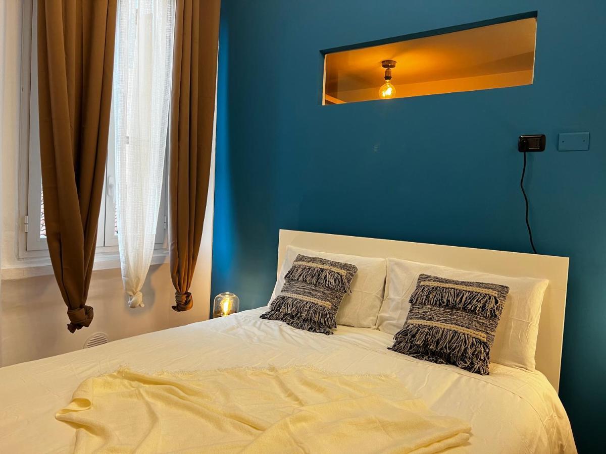 Apartment Regina Ai Navigli - Sky Tv, Wifi And Breakfast Box Milan