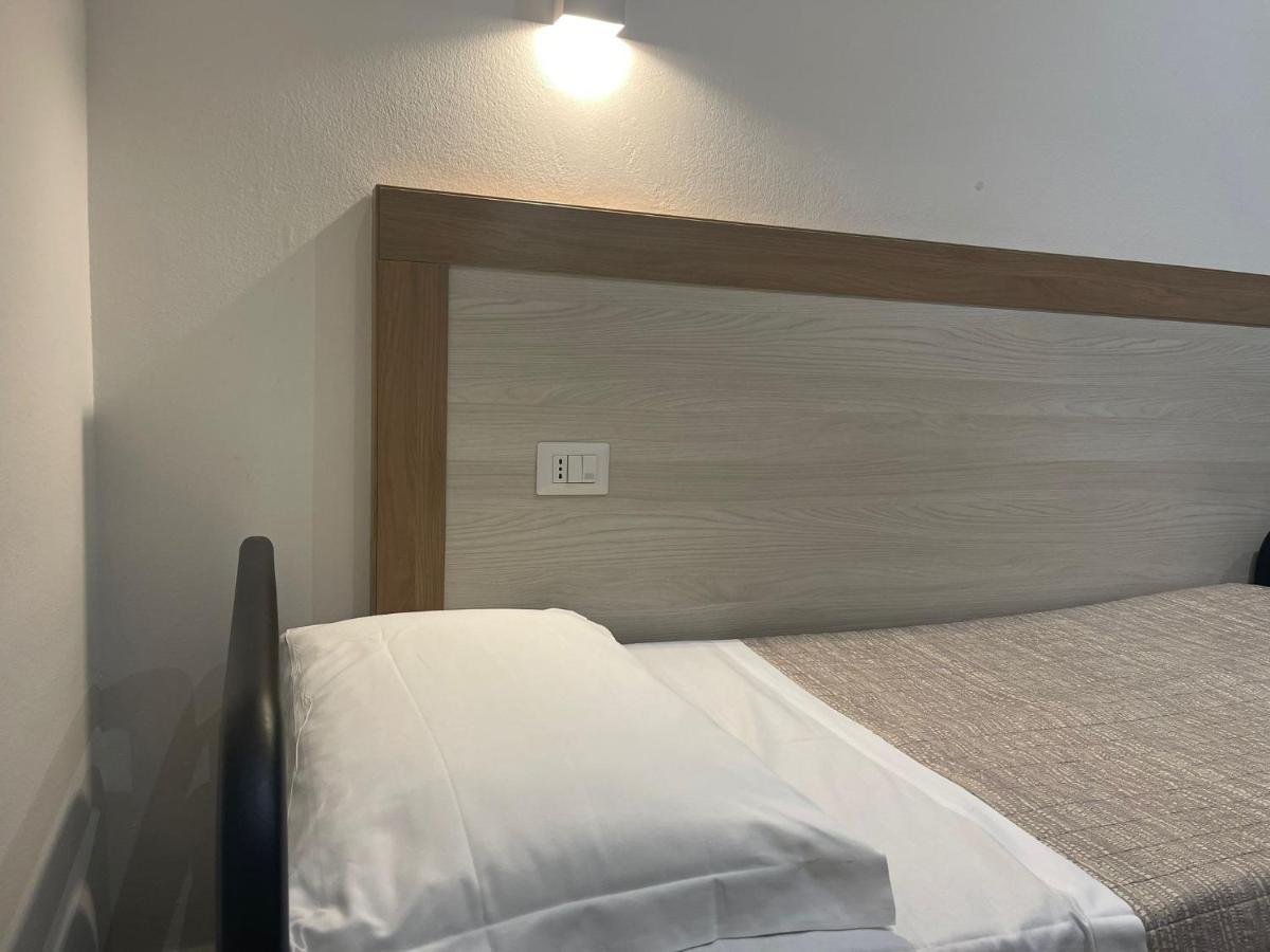 26 Hotel