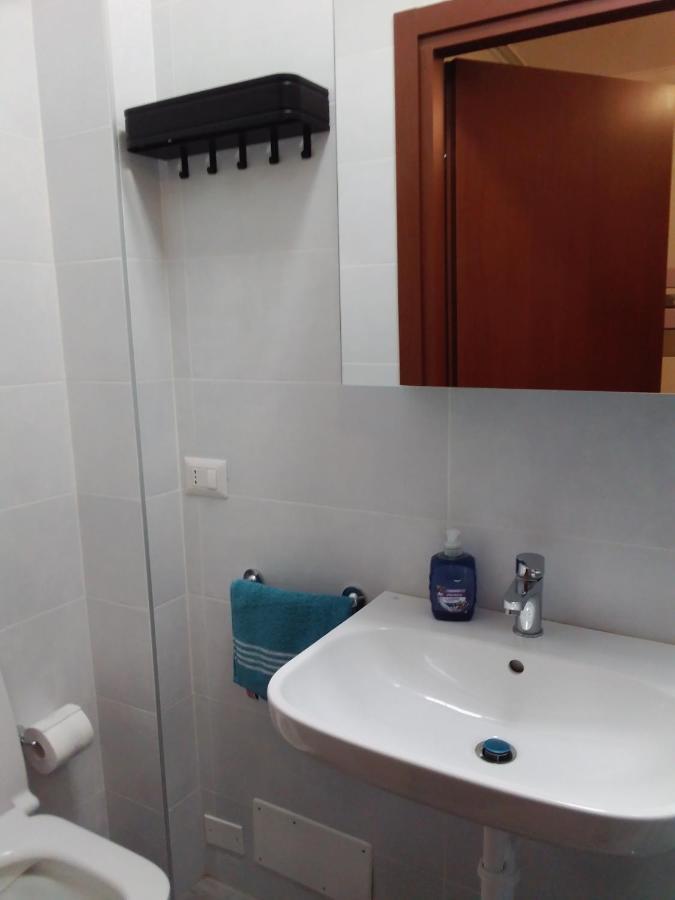 Guest house Gigli, Con Cucina In Comune E Terrazza Milan