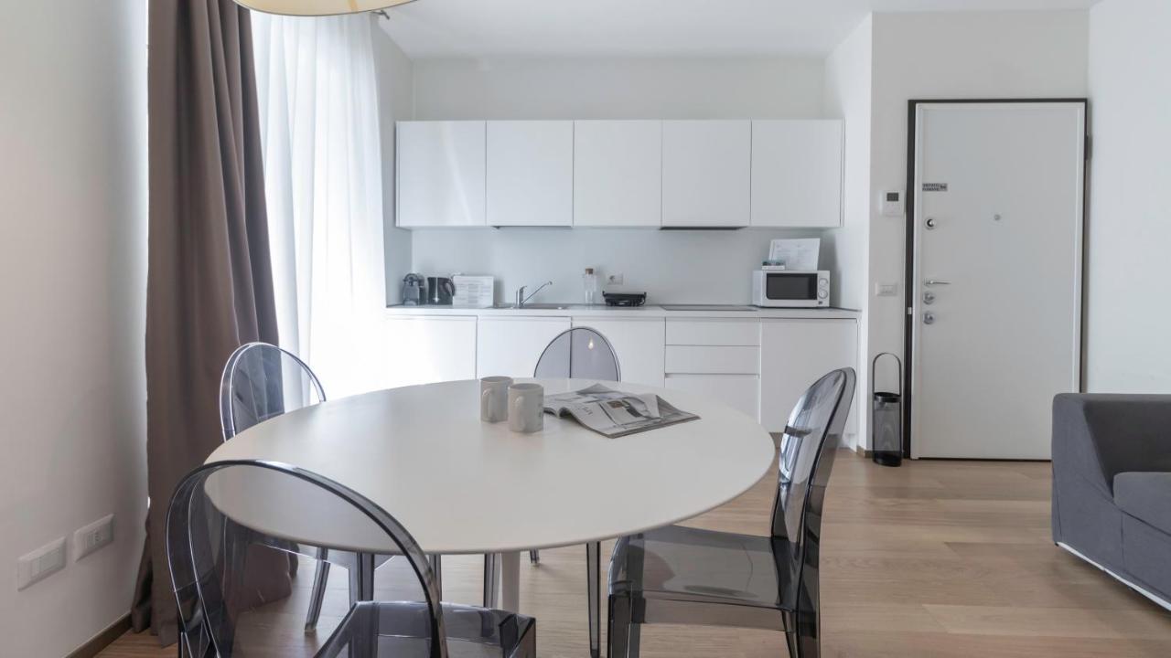 Italianway - Corso 11 Apartment Milan