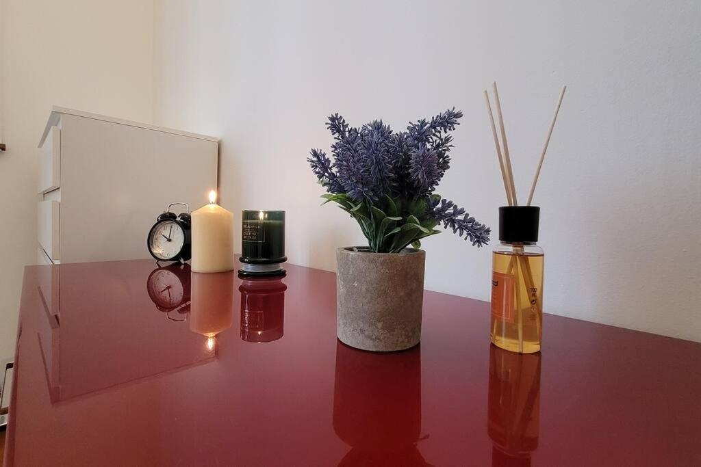 Apartment Navigli-centro Stylish In Design District