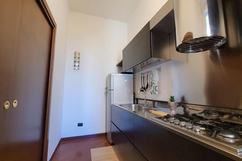 Navigli-centro Stylish In Design District Apartment *