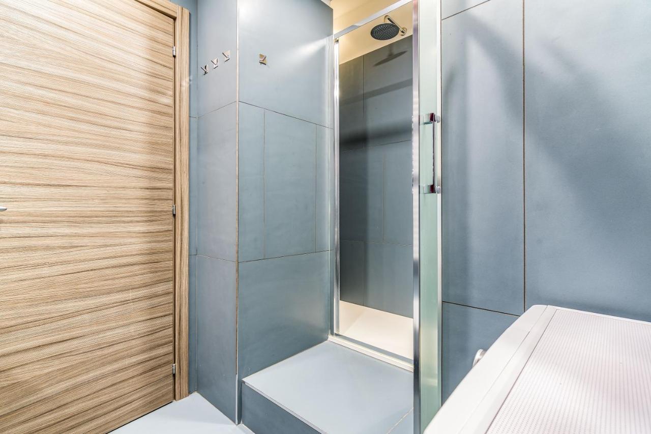 Apartment Bligny 4pax Wifi Bocconi District Milan