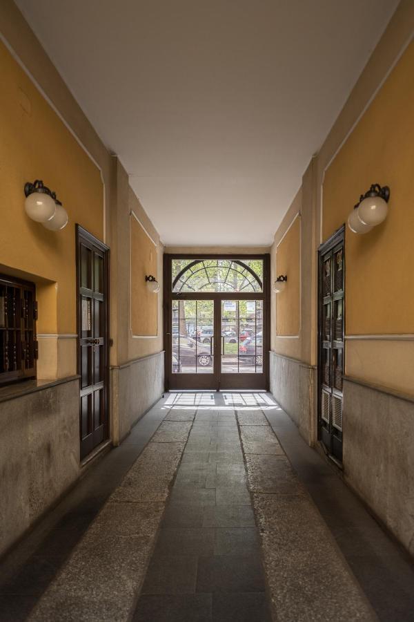 Bilocale Moderno - Center Milan