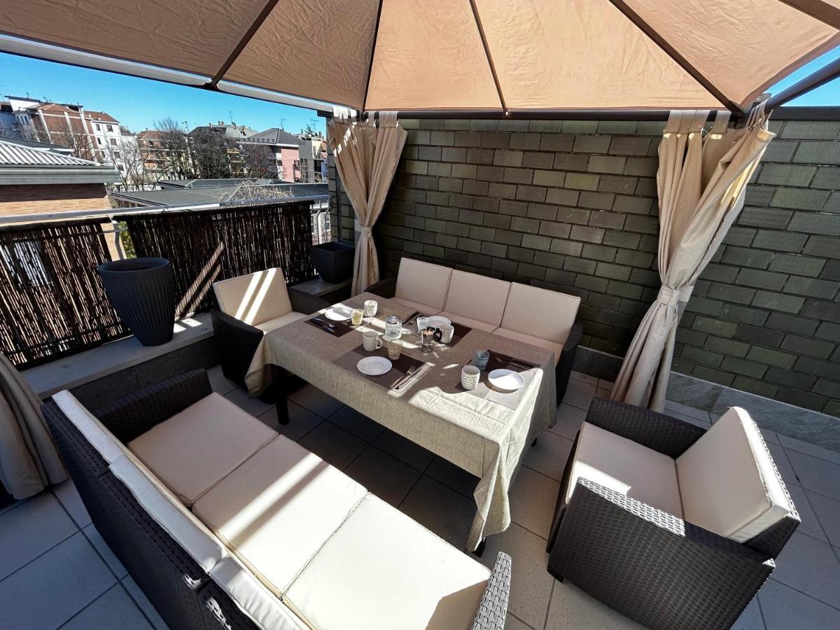 Apartamento R39 Attic With Terrace And Private Parking