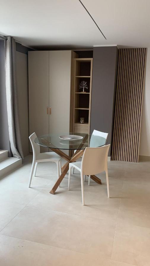 Apartamento R39 Attic With Terrace And Private Parking Milão