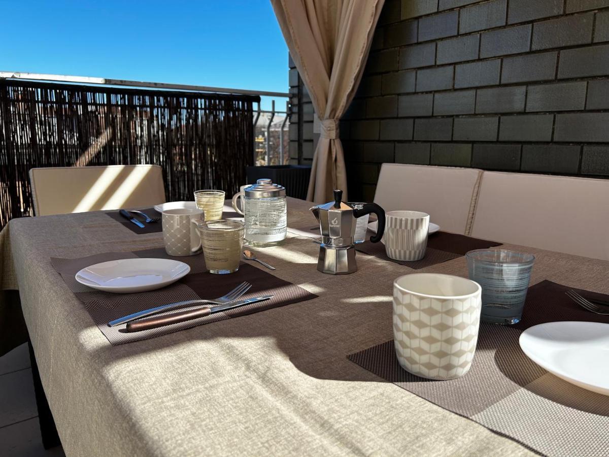Apartamento R39 Attic With Terrace And Private Parking *