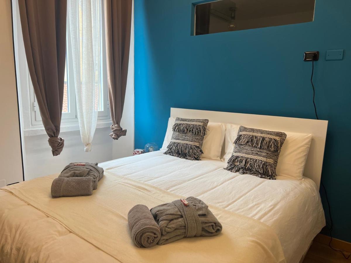 Regina Ai Navigli - Sky Tv, Wifi And Breakfast Box Apartment