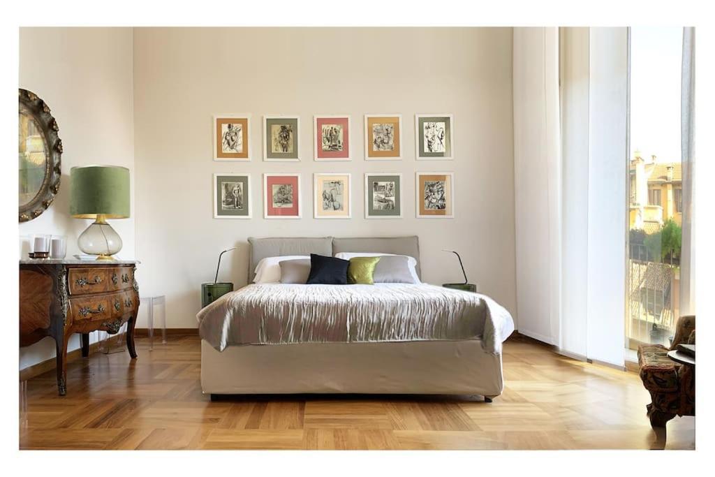 Elegant San Babila ,5 Minutes From Duomo *