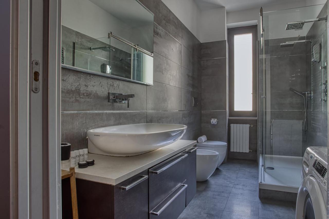 Joivy Tasteful Flat With Balcony Apartment Mailand