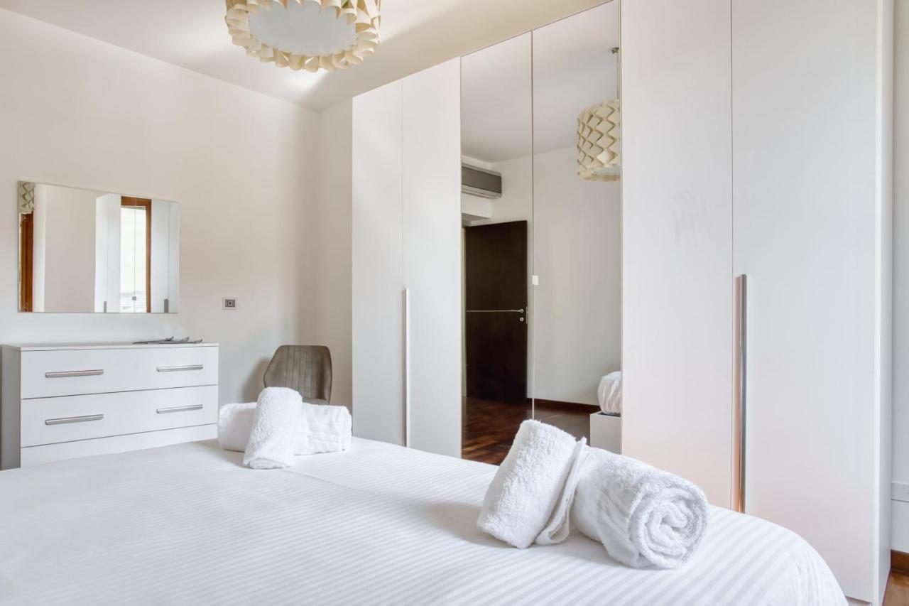 Apartment Joivy Tasteful Flat With Balcony *