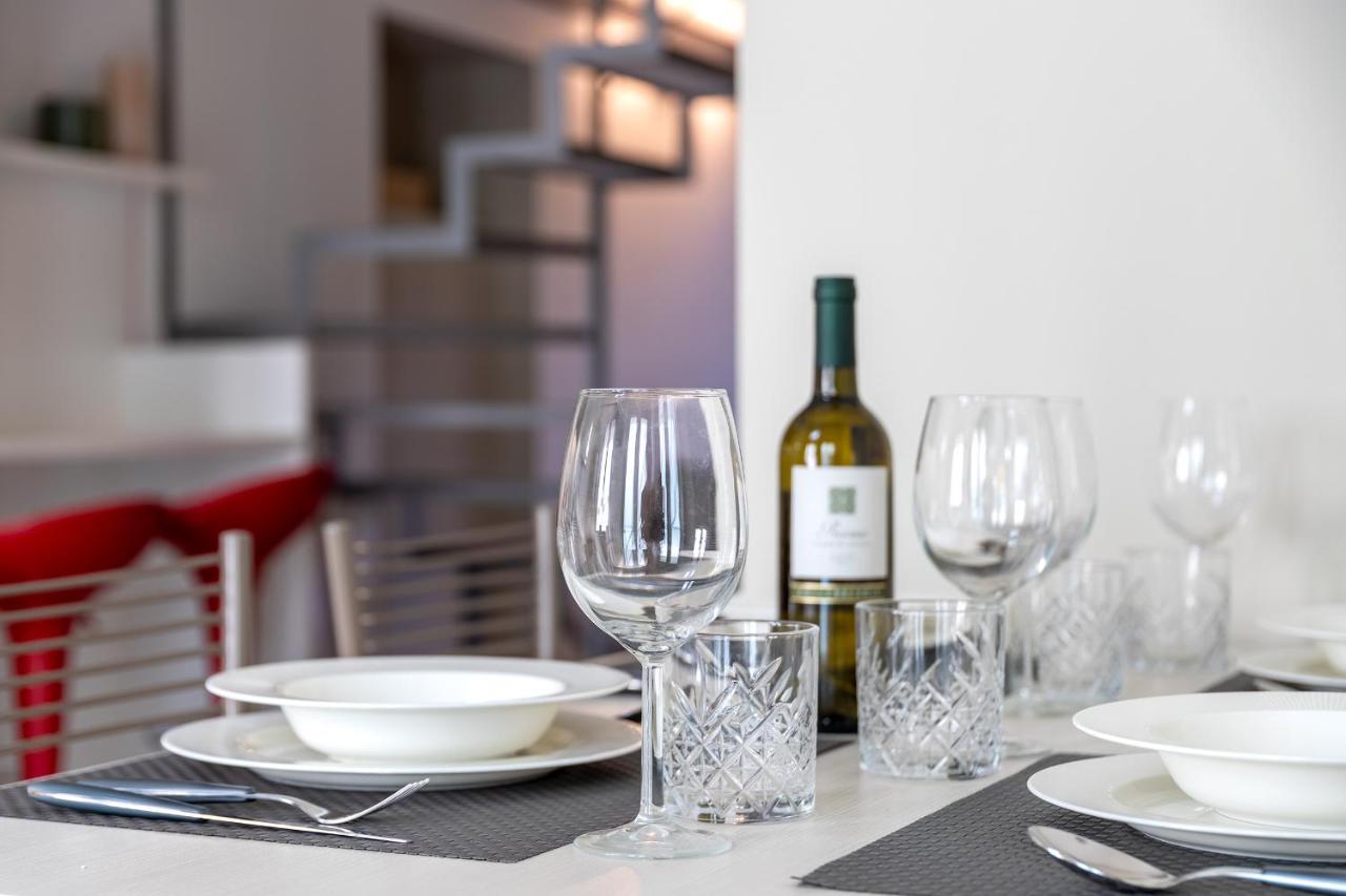 Navigli-duomo Exclusive Design Loft Su Due Piani Con Wifi Apartment