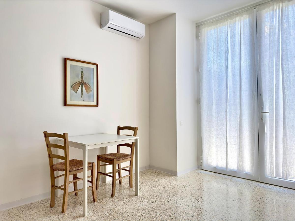 Apartment Minimal Navigli *