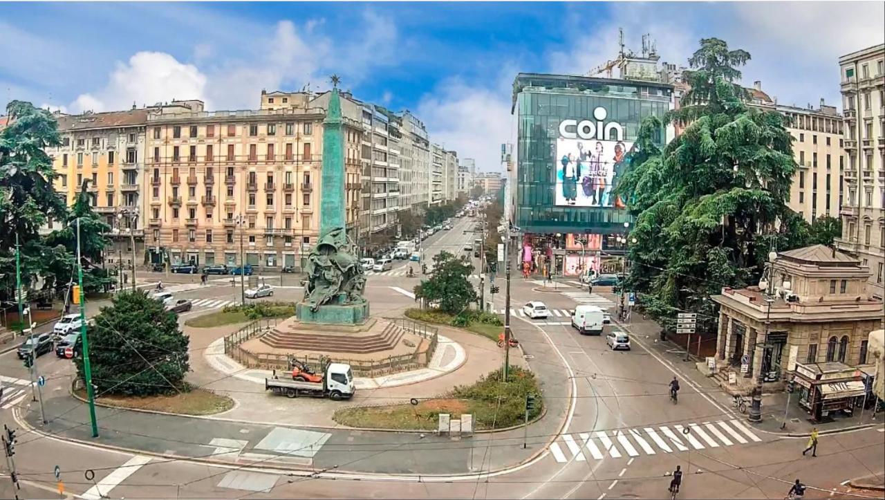 Place - Piazza V Giornate In The Center- Wifi - Netflix Apartment