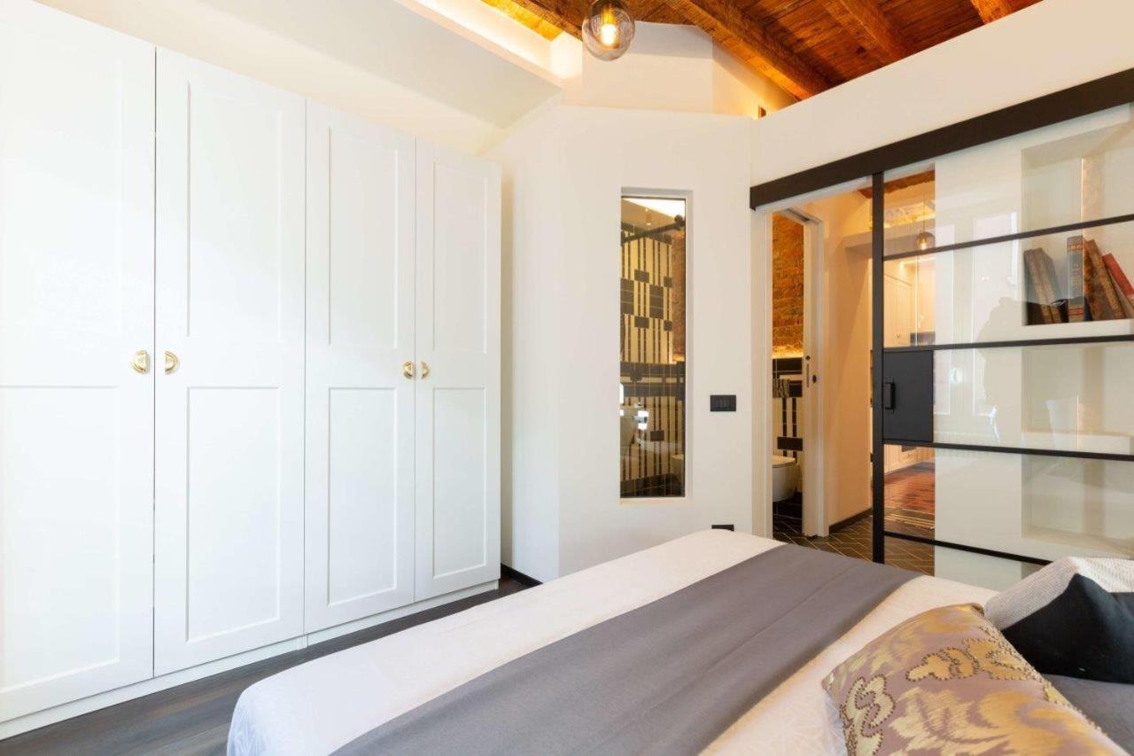 Cre12 -loreto - Duomo- Design - Elegant - Modern Apartment Milan