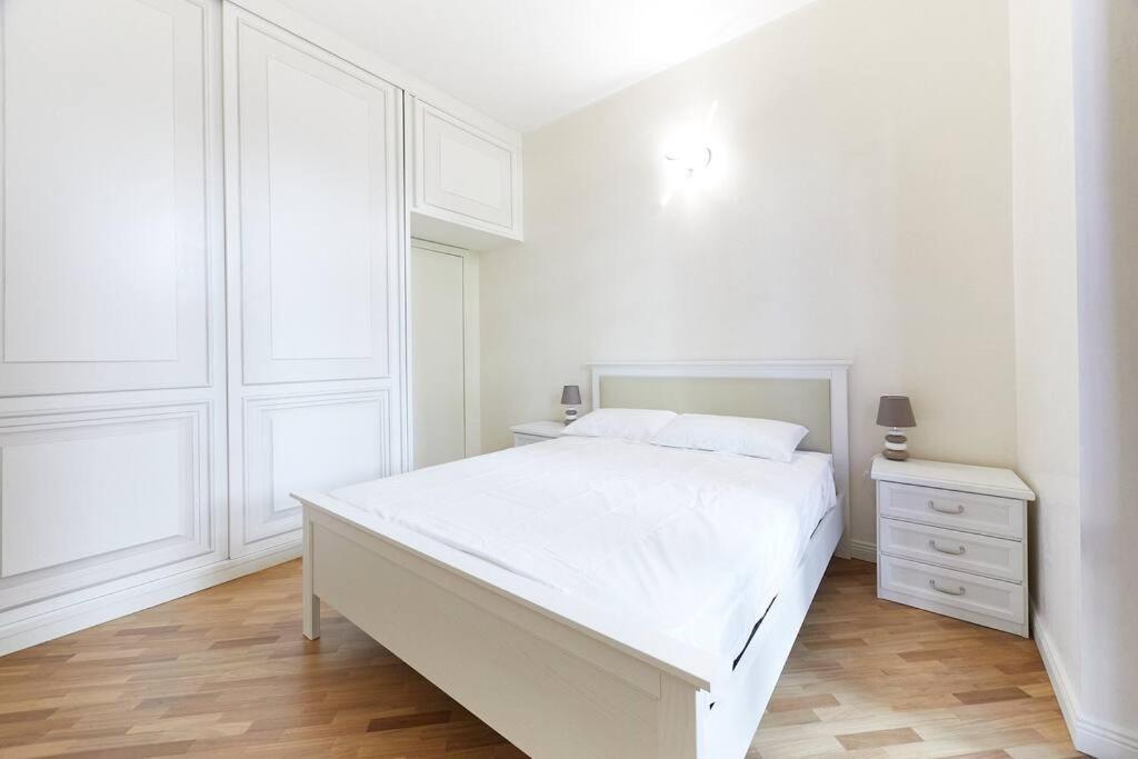 Elegant * Milan