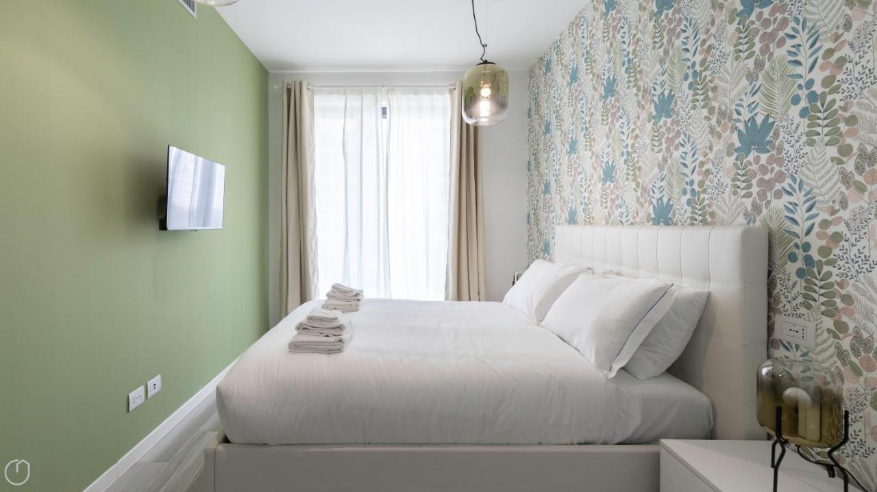 Italianway - Pasolini 70 A Uptown * Milan