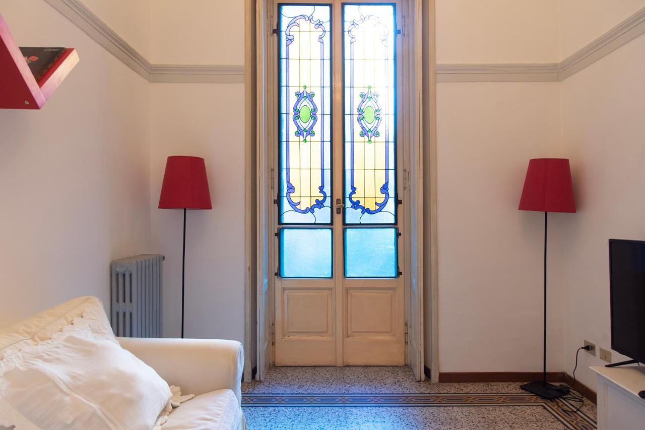 Apartment Youhosty - Londonio 26 *
