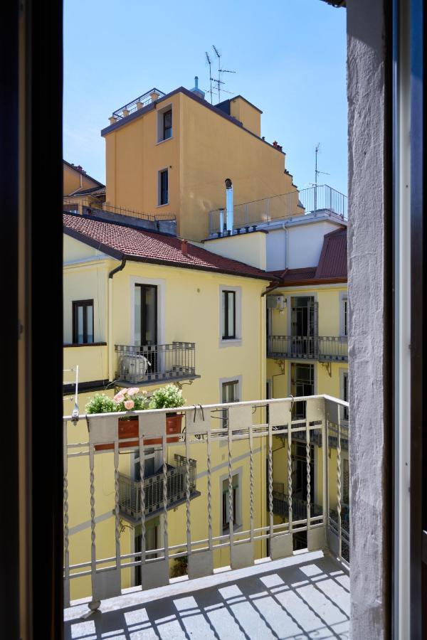 Ross Quadrell - Apartment *